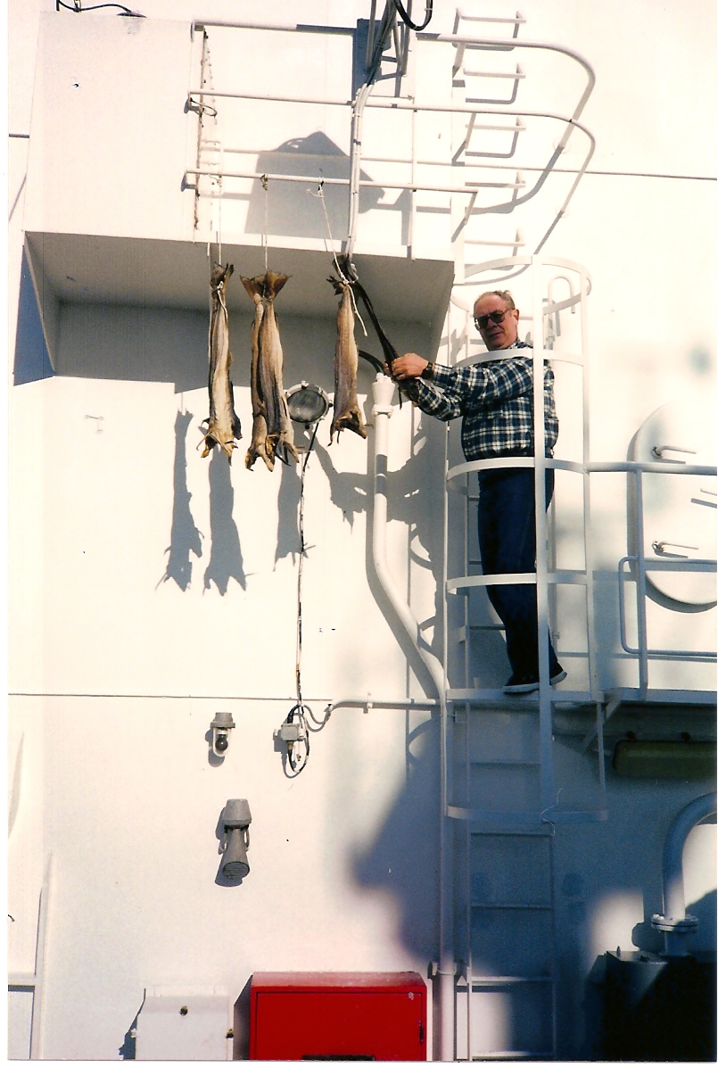 0650 - Guardia agli stoccafissi - Norvegia - Giu-1994.jpg